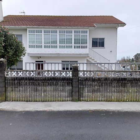 Acogedora Casa De Campo Neda Exterior foto